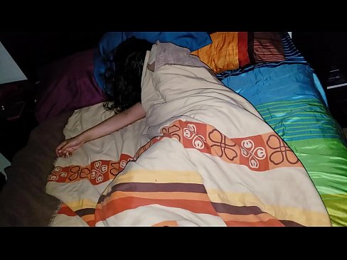 ❤️ Stepson akimtusi mama yake mdogo wa kambo wakati amelala. ❤️❌ ️❤